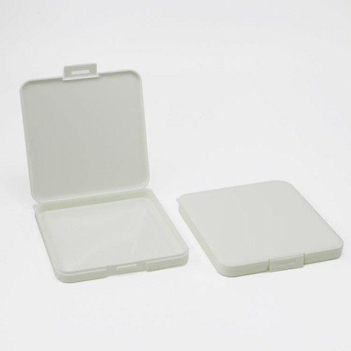 Cutie pentru pastrare alba portabila, KN95, 130x130x15mm